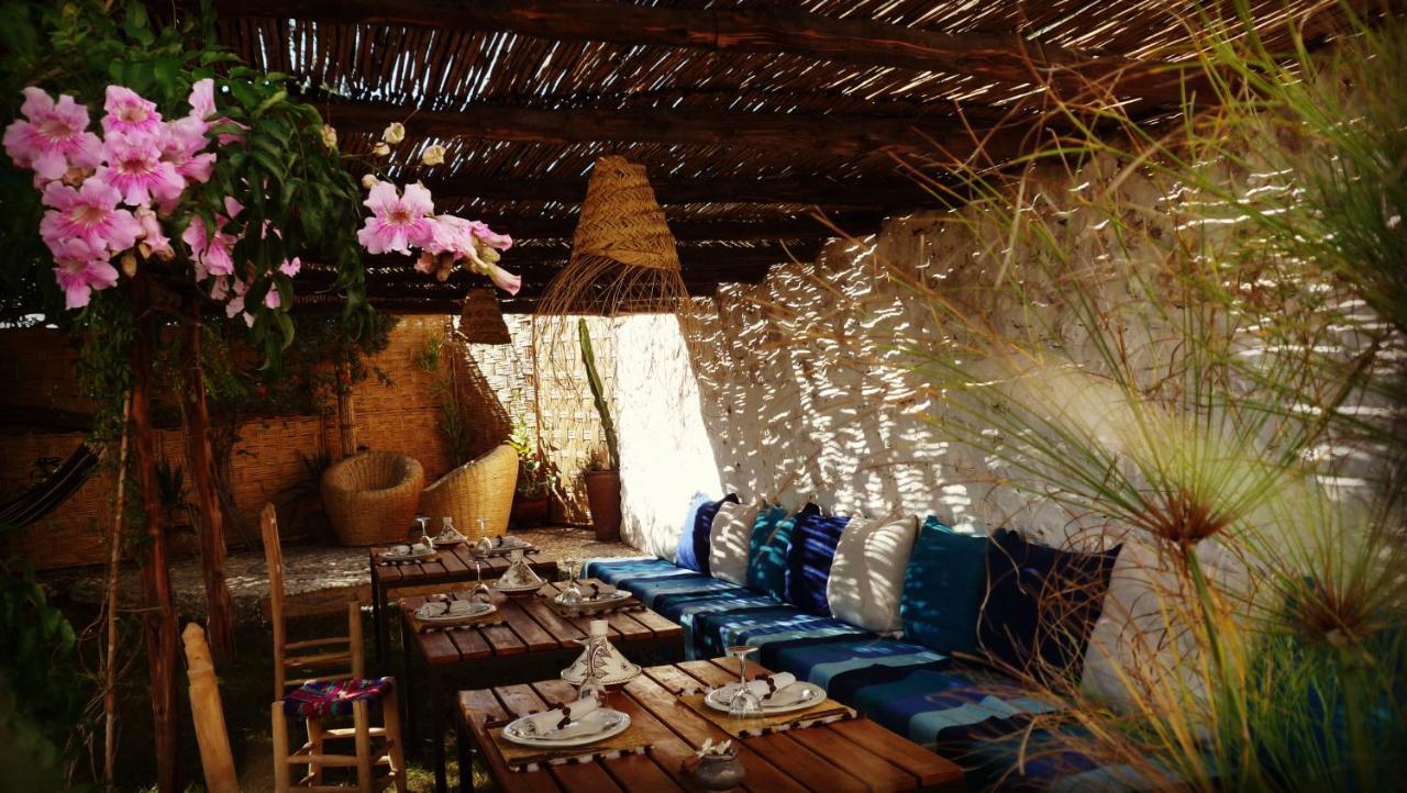 Riad Sanam Есувейра Екстериор снимка